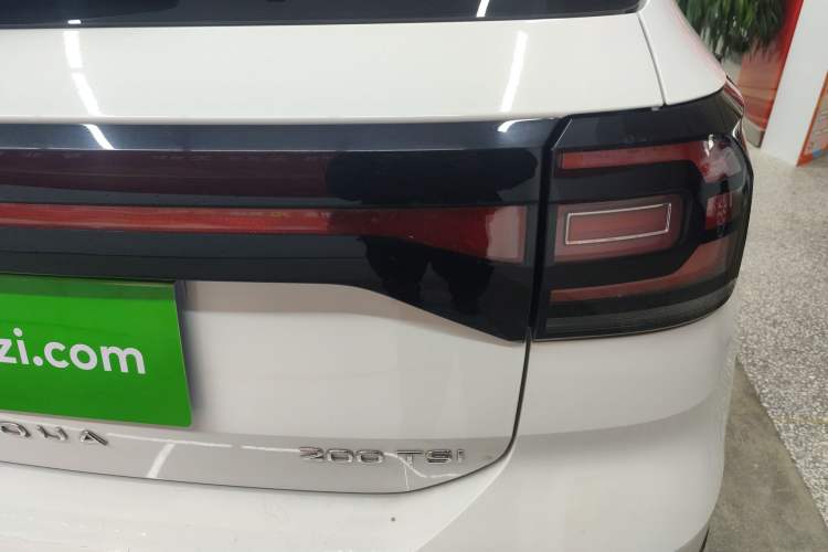 Used Volkswagen Tacqua 2023 200TSI DSG Joy-Connect Edition
