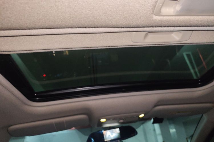 Used Nissan Sylphy 2018 1.6XV CVT Deluxe Edition Headliner