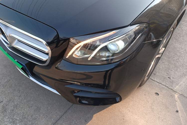 Used Mercedes-Benz E-Class 2018 Facelift E 200 L Sport Edition