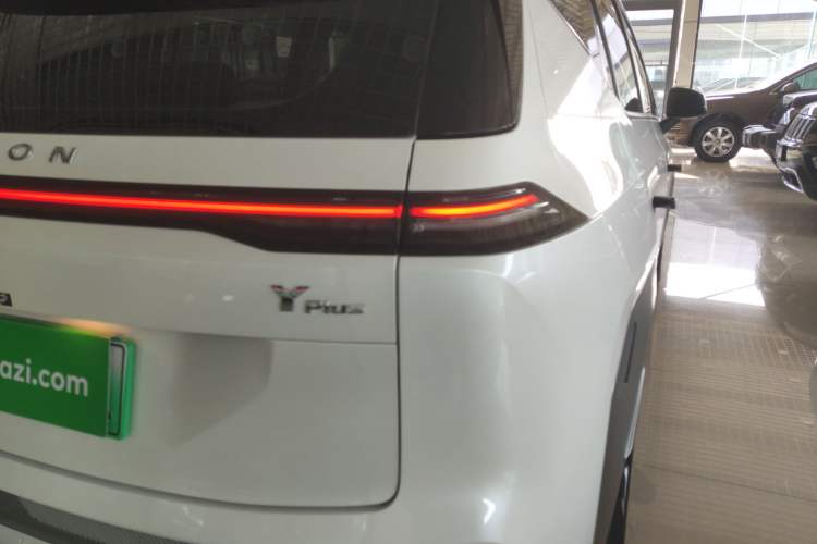 Used AION Y 2024 Younger Star Edition