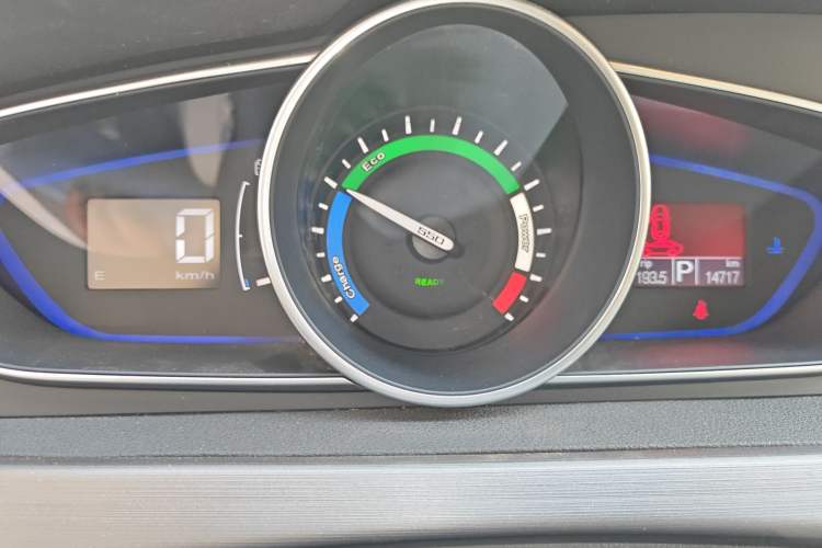 Used Roewe e550 2016 Deluxe Edition