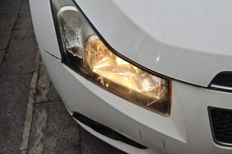 Used Chevrolet Cruze 2013 Hatchback 1.6L Automatic Luxury Model
