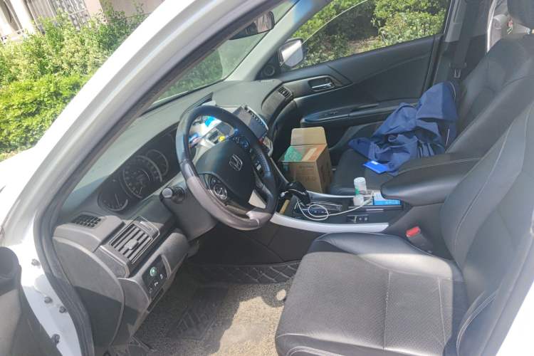 Used Honda Accord 2014 2.0L EX Luxury Edition Left Front Seat