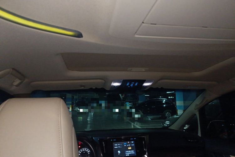 Used Toyota Alphard 2018 Revised Version 3.5L Premium Edition