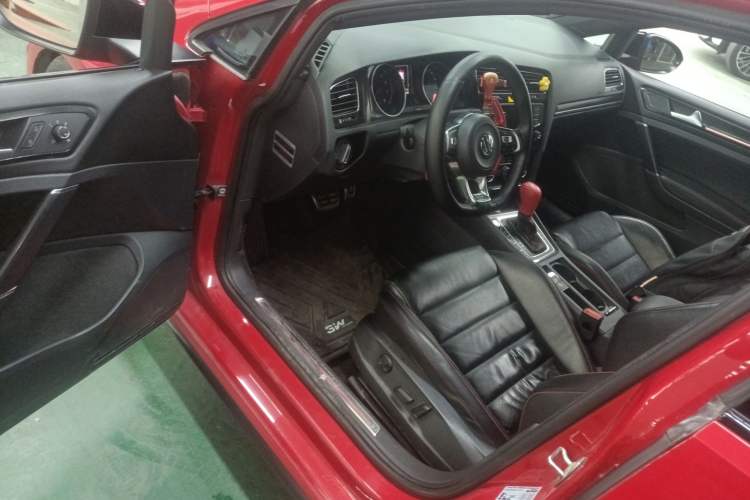 Used Volkswagen Golf GTI 2016 2.0 TSI GTI