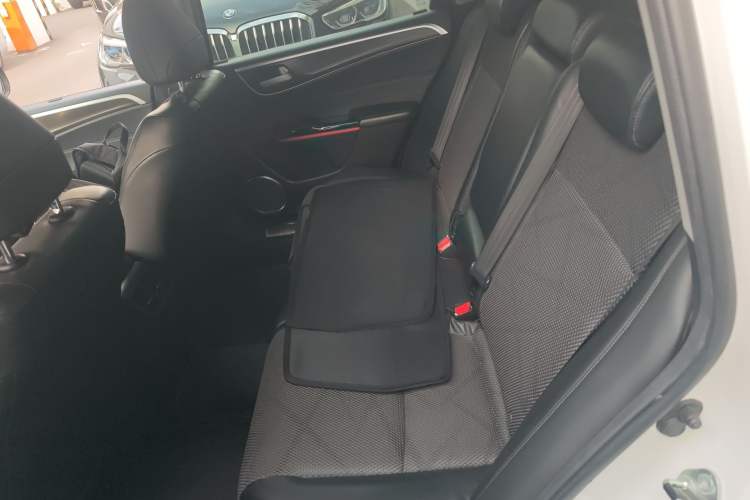 Used Honda Jade 2014 1.8L Automatic Comfort Elite Version 5 Seats Left Rear Seat