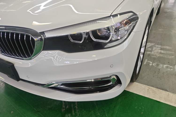 Used BMW 5 Series 2019 525Li Luxury Package