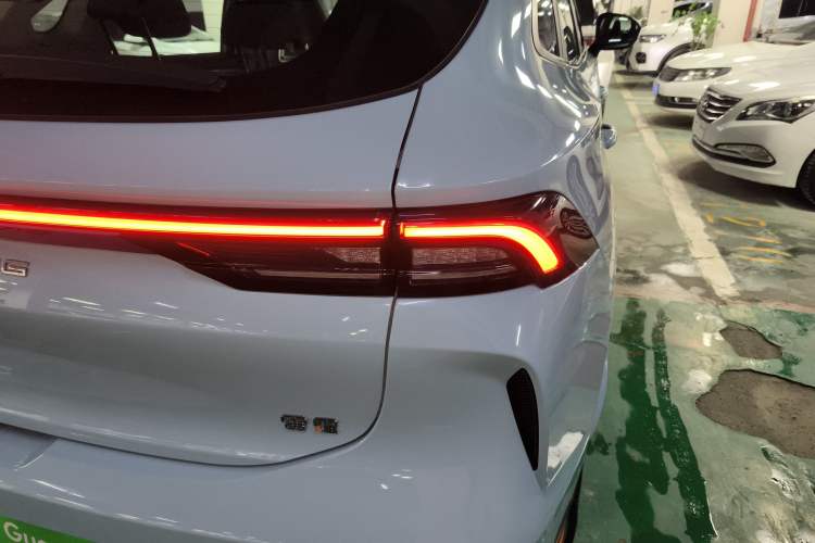 Used FORTHING Friday 2023 430 Elite