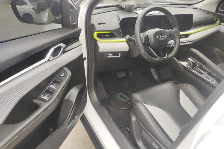 Used Geely Auto Coolray 2022 Bin Yue COOL 1.5TD DCT Hot Engine Edition