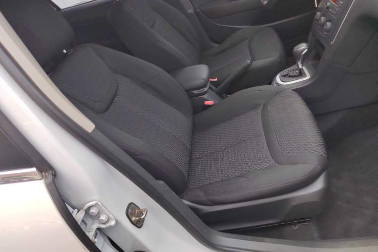 Used Peugeot 308 2014 Enjoy Edition Classic 1.6L Automatic Premium Model
