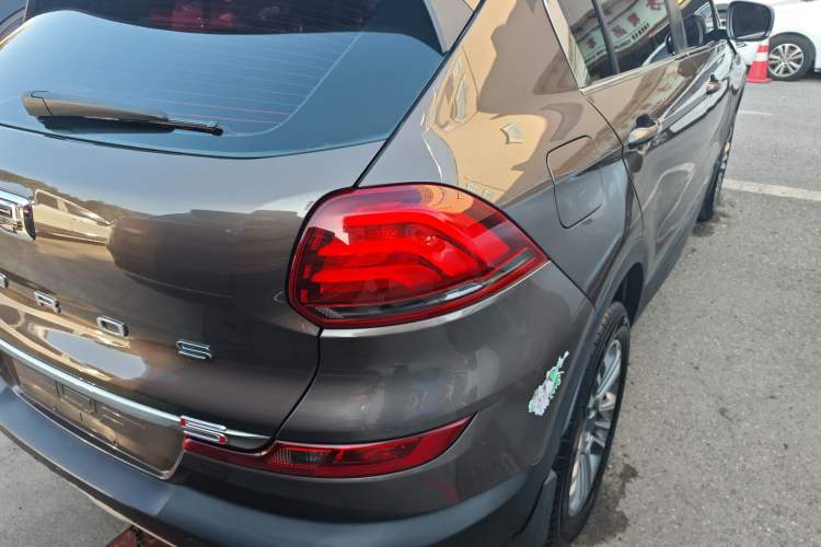 Used Qoros 5 2017 1.6T Automatic Prestige Model
