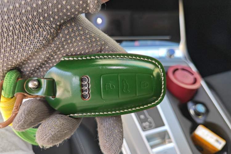 Used Audi A6 2024 Avant Futurist 45 TFSI Prestige Dynamic Edition Vehicle Key