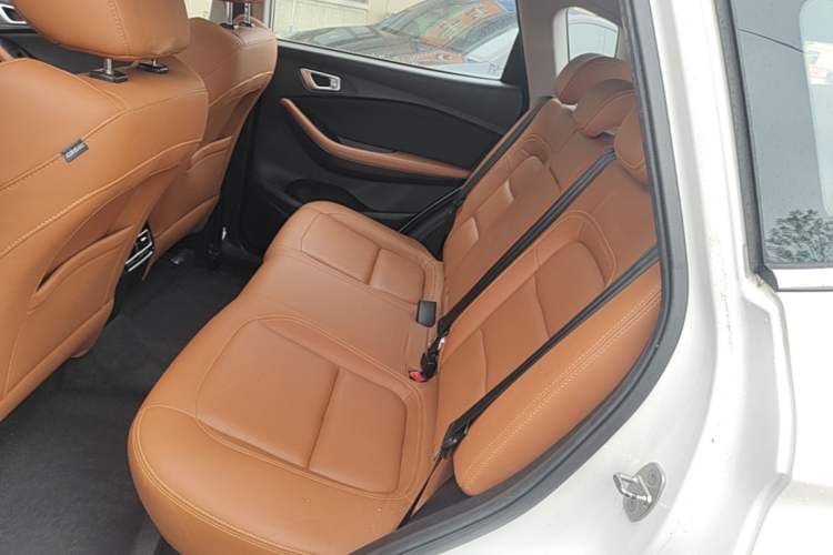 Used Chery Tiggo 7 2016 2.0L CVT YAOZHEN Edition

