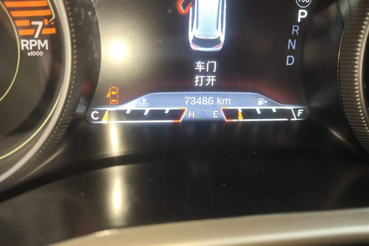 Used Jeep Cherokee 2016 2.0L Superior Edition
