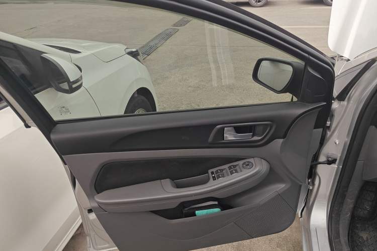 Used Ford Focus 2013 Hatchback Classic 1.8L Automatic Base Model