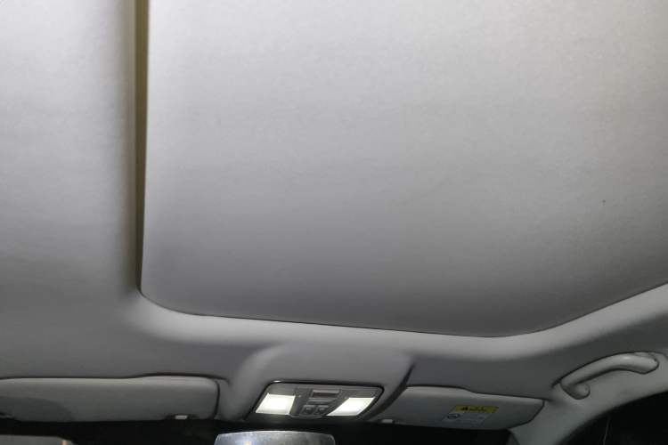 Used CHANGAN OSHAN X7 PLUS 2022 1.5T Blue Whale Edition Automatic Geeker Navigation Model
