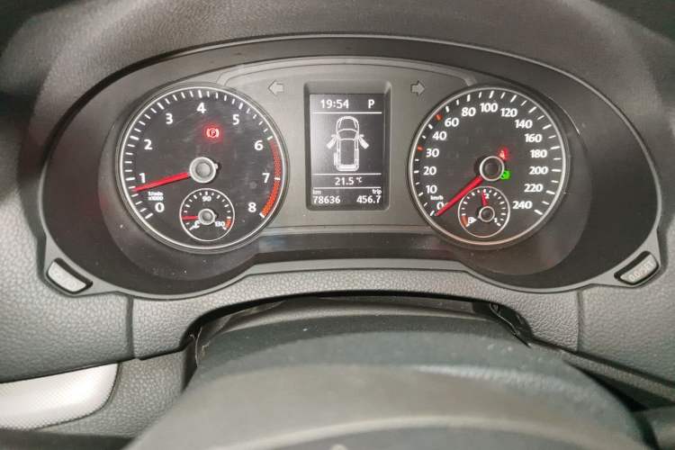 Used Volkswagen Sharan 2013 1.8TSI Comfort Model Euro IV
