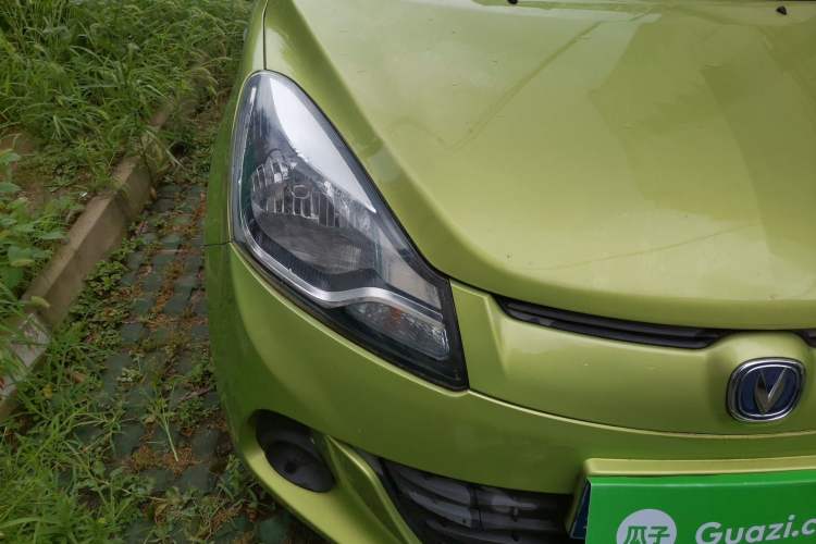 Used CHANGAN Benni 2015 1.4L IMT Luxury Model China V Standard
