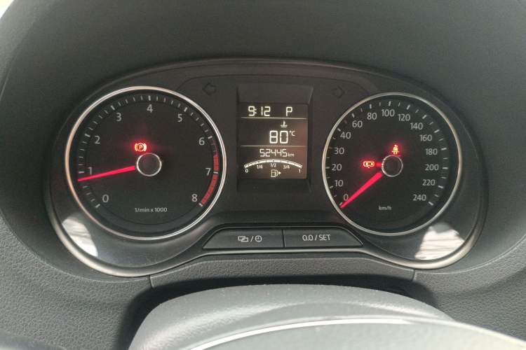 Used Volkswagen Polo 2014 1.6L Cross Polo Automatic