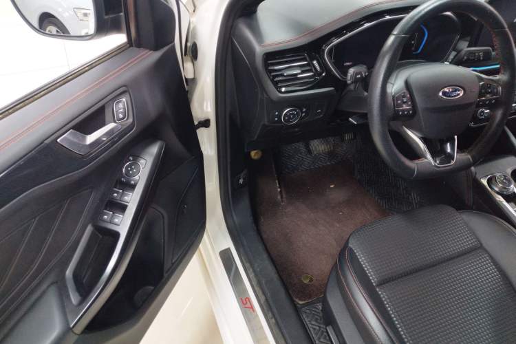 Used Ford Focus 2021 Sedan EcoBoost 180 Automatic ST Line