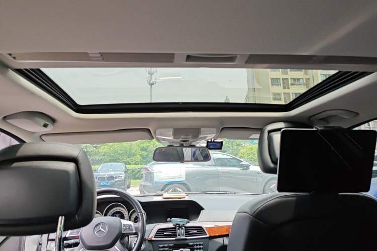 Used Mercedes-Benz C-Class 2011 C 200 CGI Elegant Model
