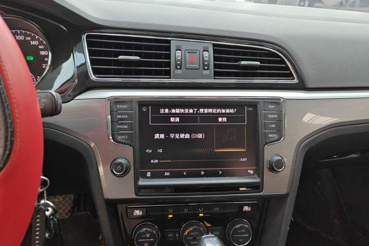 Used Volkswagen Lamando 2018 280TSI DSG Comfort Edition
