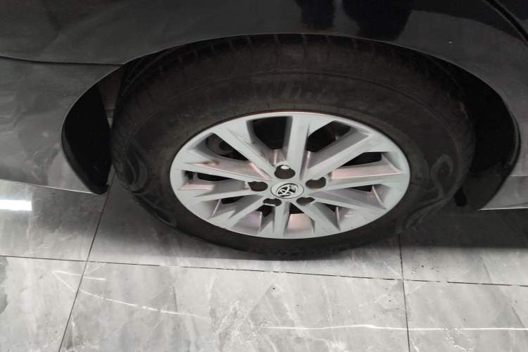 Used Toyota Camry 2016 2.0G 10th Anniversary Leading Edition