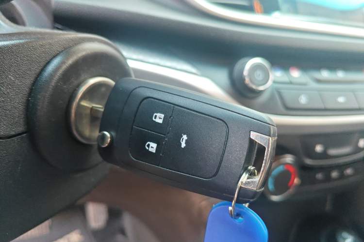 Used Buick GT 2021 Revised Version Flagship 1.5L Automatic Elite Edition Vehicle Key