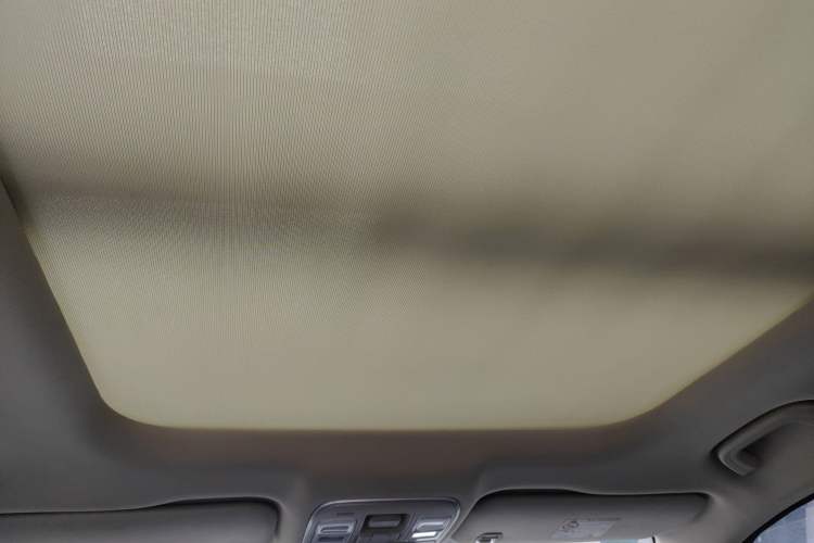 Used Geely Auto Emgrand X7 Sport 2020 1.8TD DCT Two-Wheel Drive Smart Connect 4G-Enabled Version
