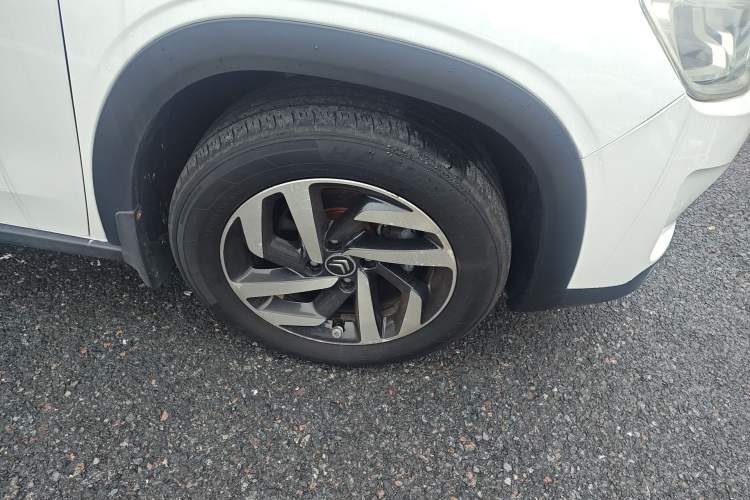 Used Citroen C3-XR 2017 1.6L Automatic Pioneer Model Right Front Wheel Hub