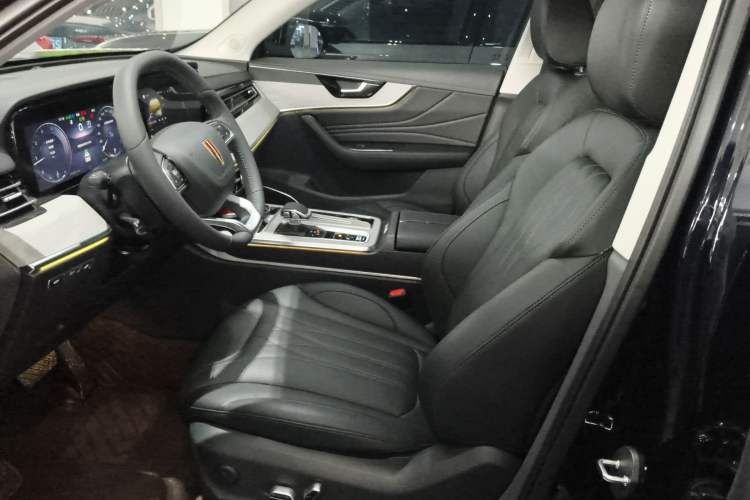 Used Hongqi HS5 2025 2.0T All-Wheel-Drive Flagship Pro Edition
