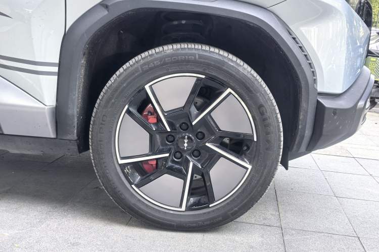 Used Formula Leopard Titanium 3 2025 501KM All-Wheel Drive Intelligent Driving Ultra Version