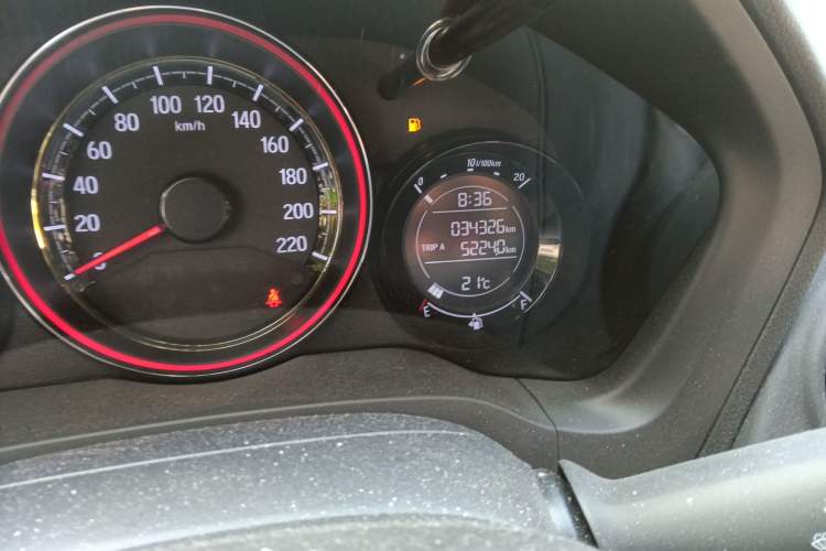 Used Honda XR-V 2021 1.5L CVT Comfort Version Odometer Close Up