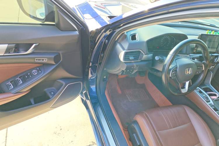 Used Honda Inspire 2019 Rui·Hybrid 2.0L Jing Shang Edition China VI
