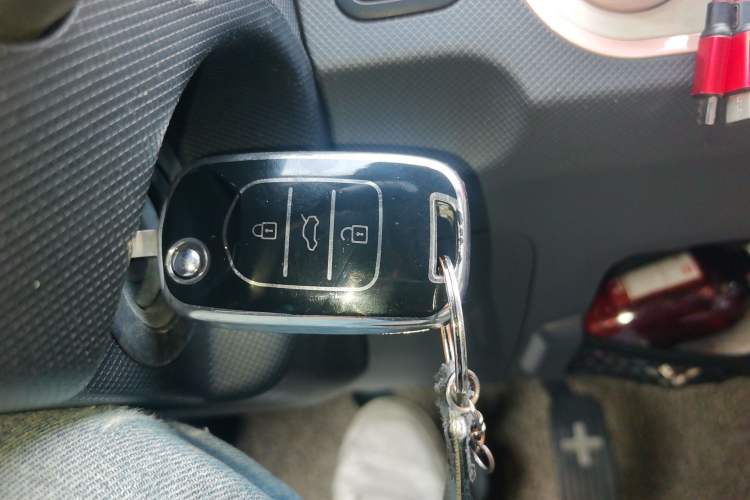 Used Wuling Hongguang MINIEV 2021 Macaron Premium Model – Lithium Iron Phosphate
