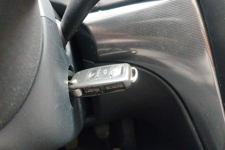 Used Skoda Yeti 2017 1.6L Manual Front-Wheel-Drive Version
