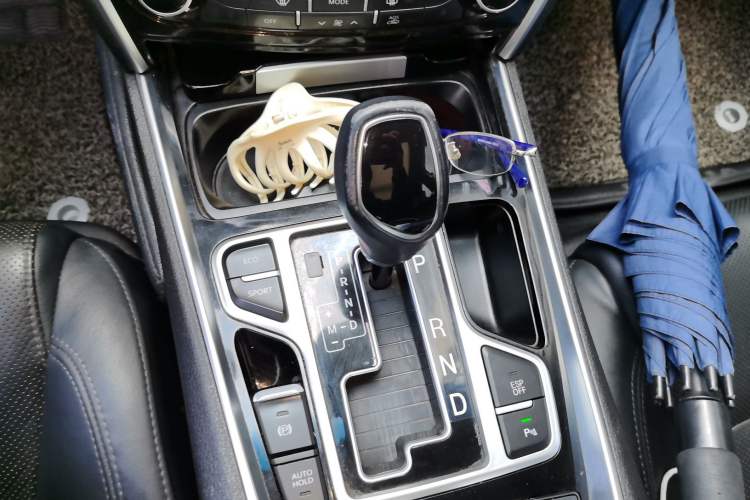 Used Geely Auto Emgrand GT 2015 1.8T Flagship Model
