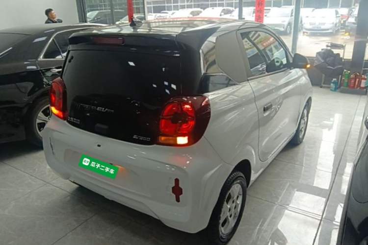 Used Roewe Clever 2021 302 km New Four-Seater Super-Efficient Version
