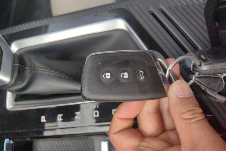 Used Baojun RM-5 2019 1.5T CVT 24-Hour Online Luxury Version 6 Seats Interior 1