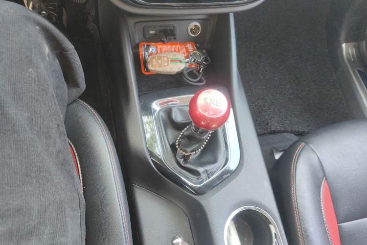 Used Soueast DX3 2018 1.5T SRG Manual Flagship Model