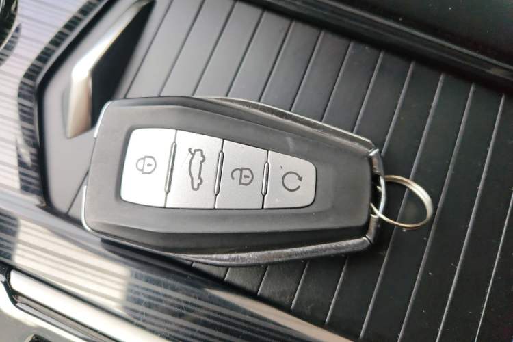 Used Geely Auto Monjaro L 2023 2.0TD High-Power Automatic Two-Wheel Drive Flagship Version