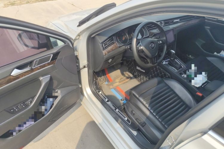 Used Volkswagen Magotan 2018 Facelift 330TSI DSG Luxury Model Driver Seat