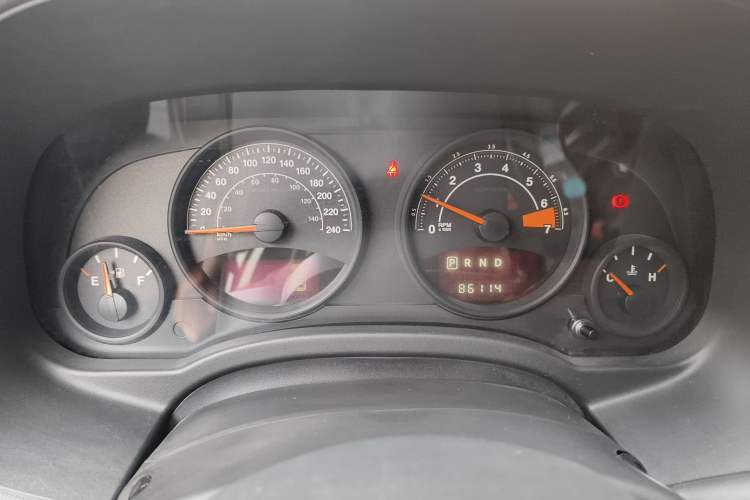 Used Jeep Compass 2014 2.4L four-wheel drive sport version