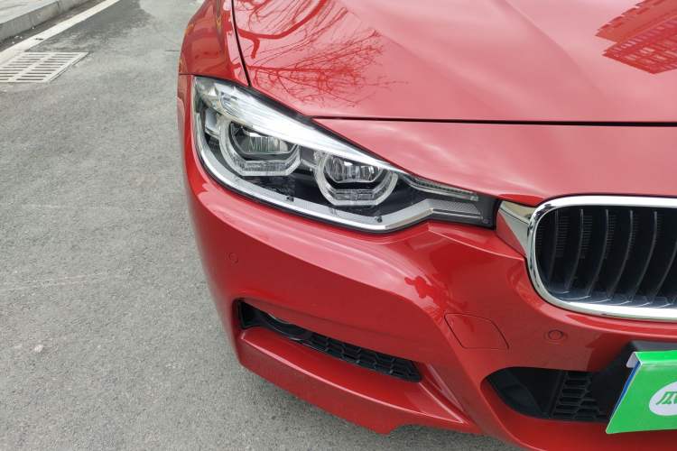 Used BMW 3 Series 2017 320i M Sport Exterior 6