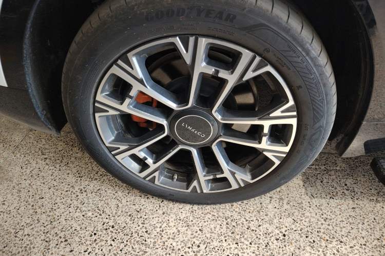 Used Lynk & Co 900 2025 1.5T Ultra Exterior 2