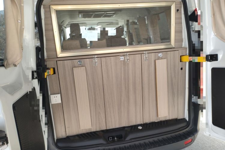 Used Ford Transit 2019 2.0T Diesel Multi-Purpose Commercial Vehicle Short Wheelbase Low Roof 6-Seater China VI Standard