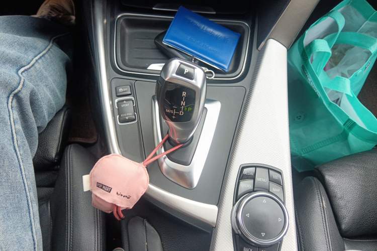 Used BMW 3 Series GT 2014 320i Design Package Model
