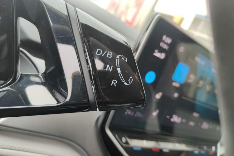 Used Volkswagen ID.6 CROZZ 2021 Long-Range PRO Edition Gear Lever
