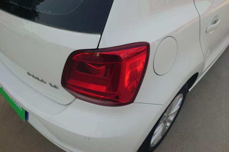 Used Volkswagen Polo 2014 1.6L Automatic Comfort Edition