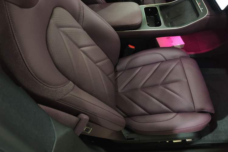 Used Nio ET5T 2025 75 kWh Touring